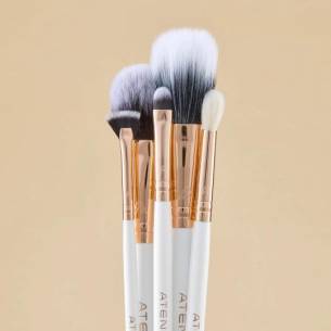 ATENEA KIT DE BROCHAS FLAWLESS WHITE X 28